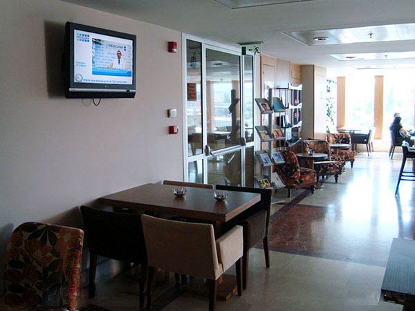 Healthcare Digital Signage at Medicana International Hospital, Turkey