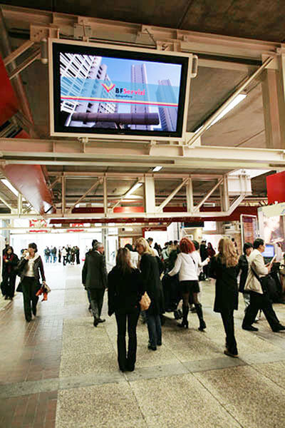 Signalisation numérique du centre de convention à Fair TV à BolognaFiere, Italie