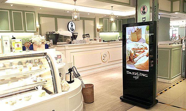 Signalisation numérique dans l'hôtellerie chez Dazzling Café, Taïwan